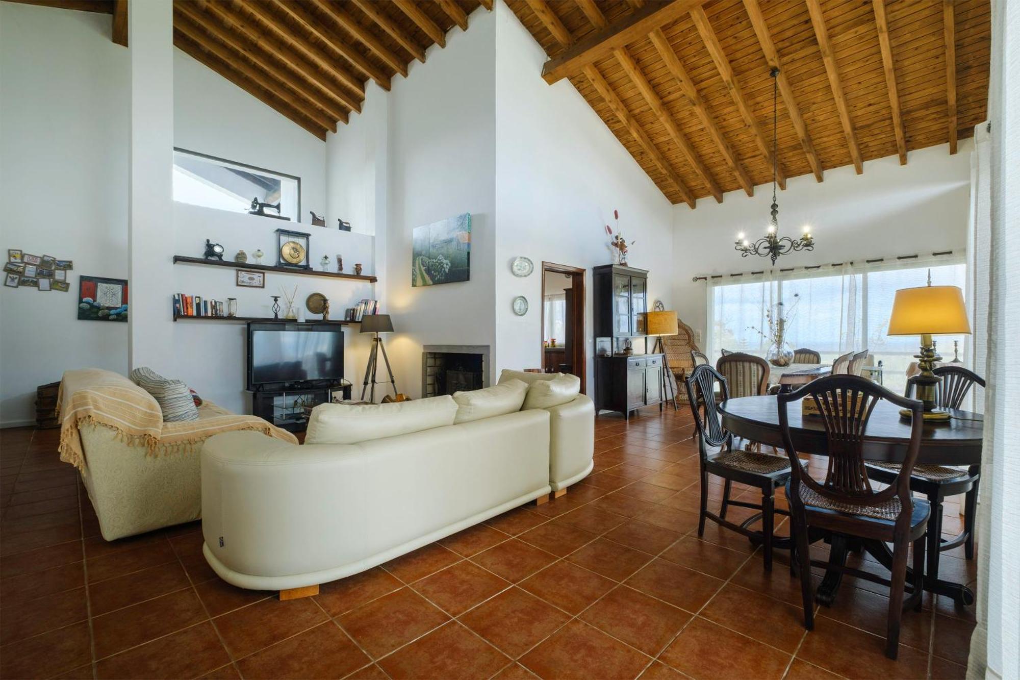 Casa Das Hortencias By Azoresrent Farroupo Esterno foto