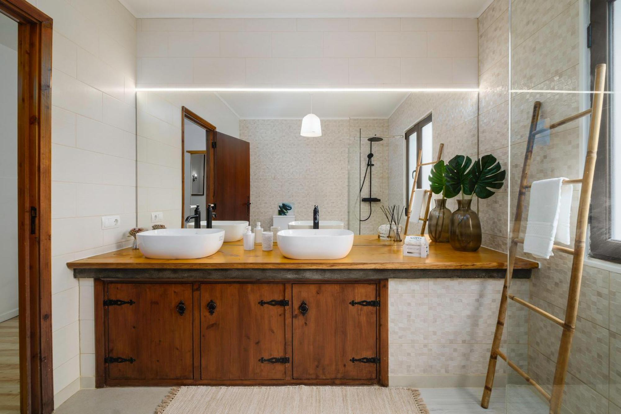 Casa Das Hortencias By Azoresrent Farroupo Esterno foto